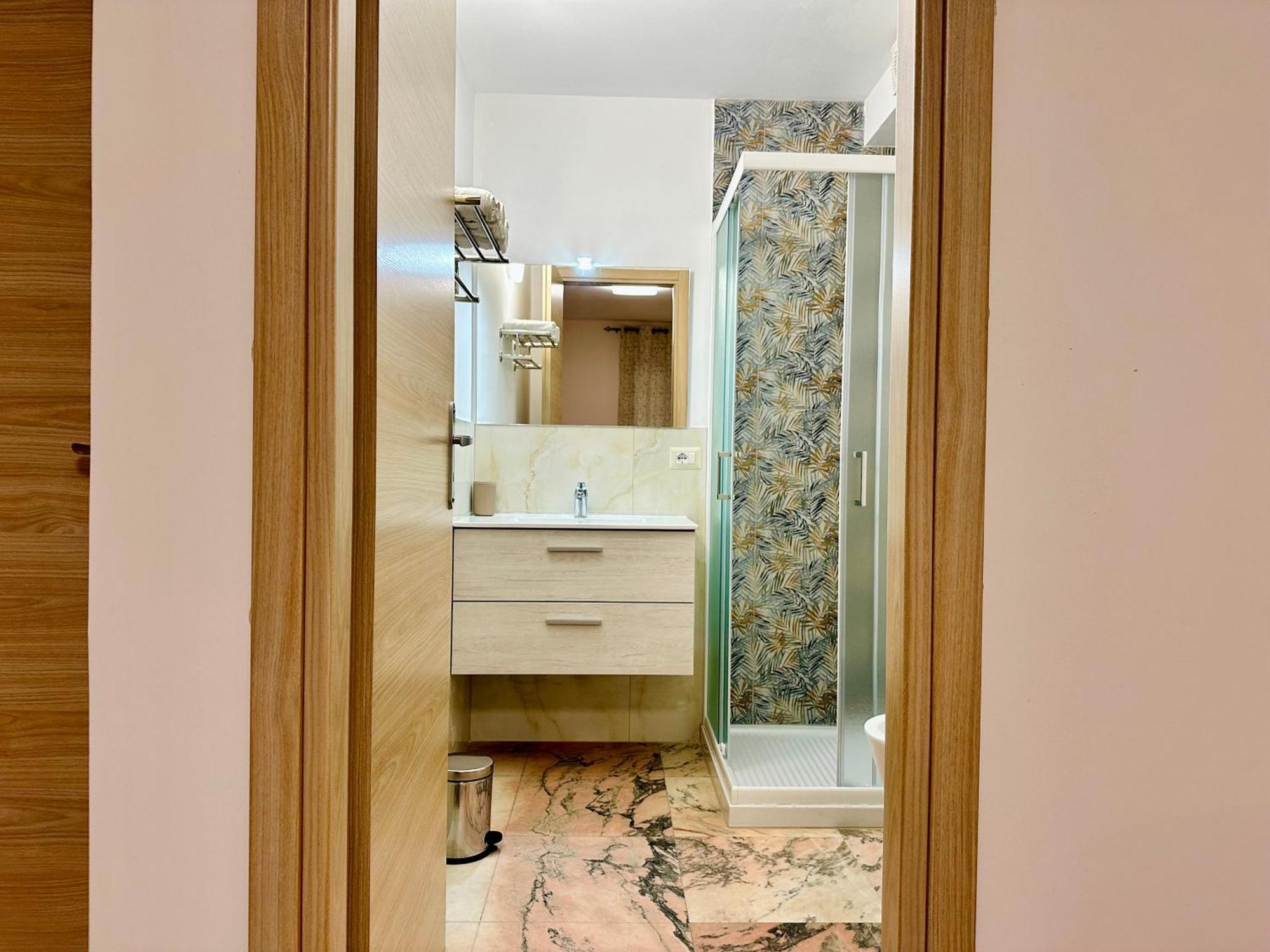 Unique Rooms In Centro Citta Bagno Privato E Climatizzatore Ragusa Eksteriør billede