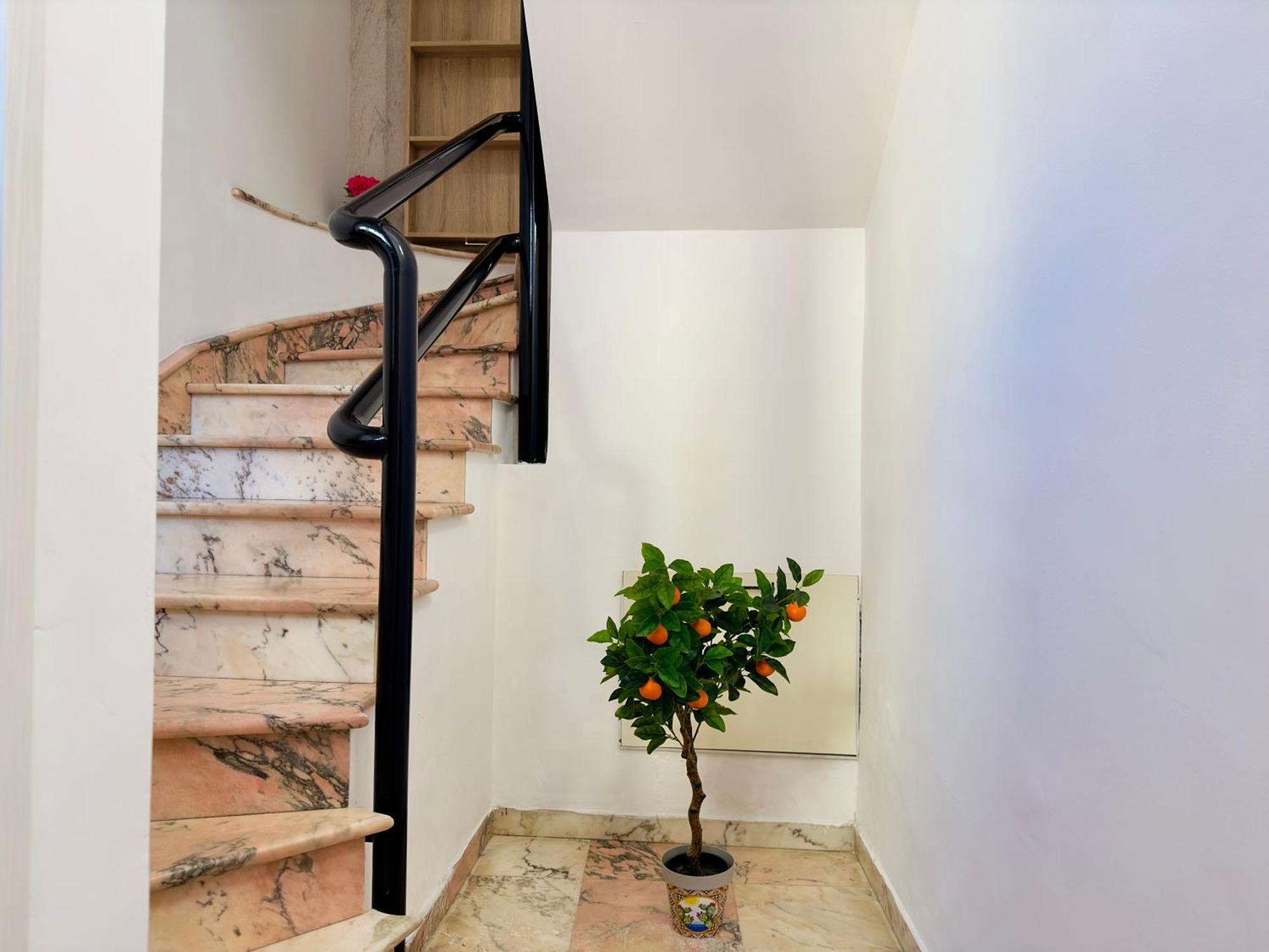 Unique Rooms In Centro Citta Bagno Privato E Climatizzatore Ragusa Eksteriør billede