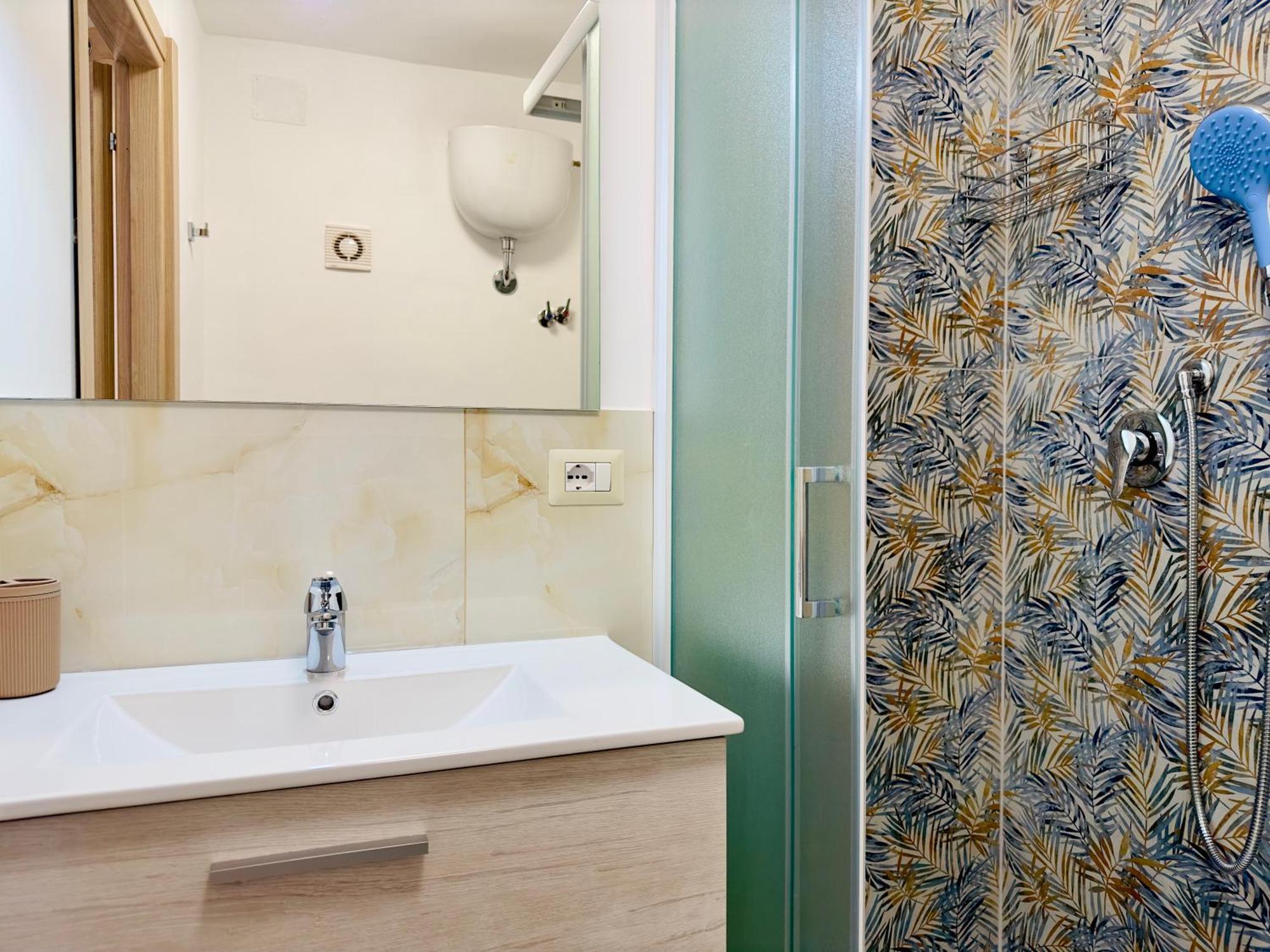 Unique Rooms In Centro Citta Bagno Privato E Climatizzatore Ragusa Eksteriør billede