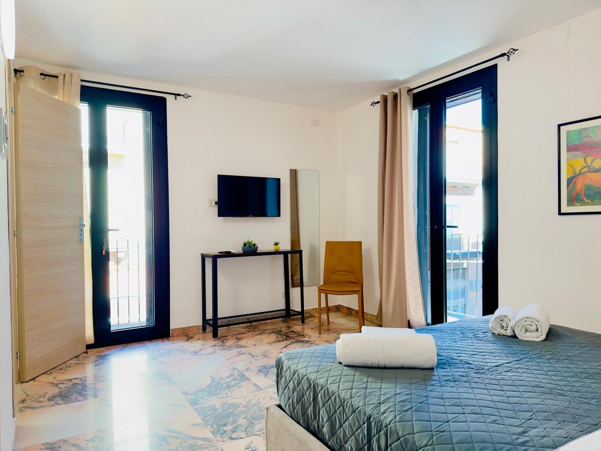 Unique Rooms In Centro Citta Bagno Privato E Climatizzatore Ragusa Eksteriør billede